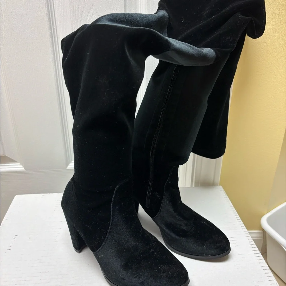 Catherine Malandrino Black Velvet Over-the-Knee Boots | Block Heel | Size 6.5